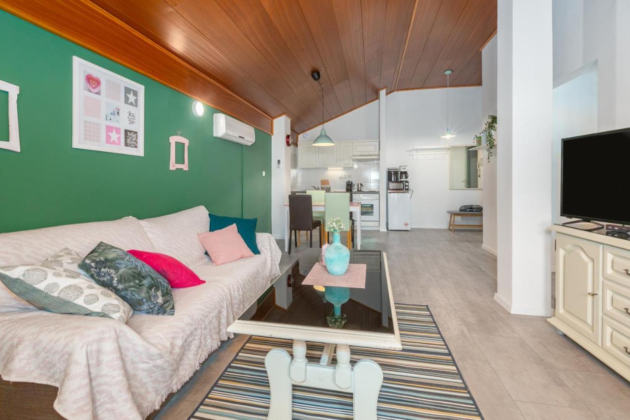 Lara Deluxe Superior 5 Star Apartment, Your Piece Of Heaven By The Sea & Park Novigrad Istria エクステリア 写真