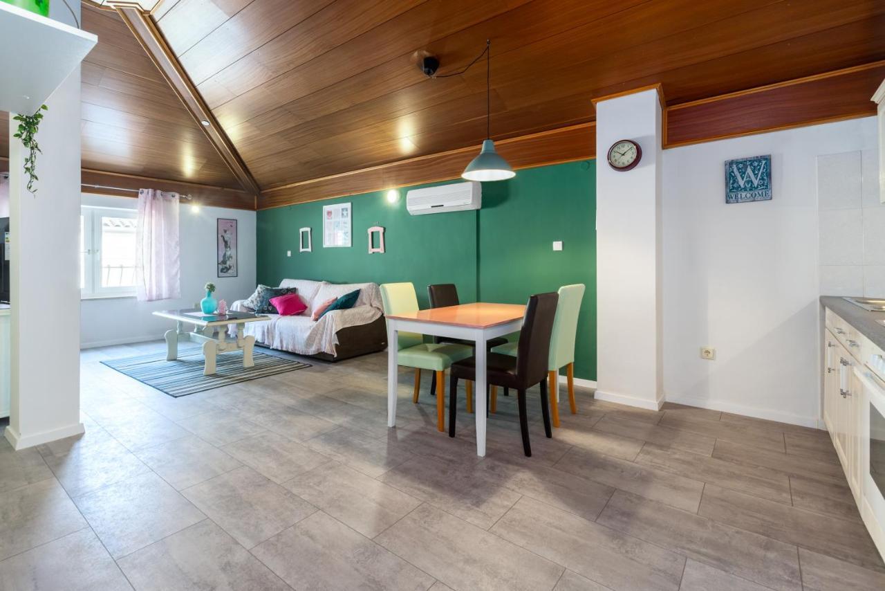Lara Deluxe Superior 5 Star Apartment, Your Piece Of Heaven By The Sea & Park Novigrad Istria エクステリア 写真